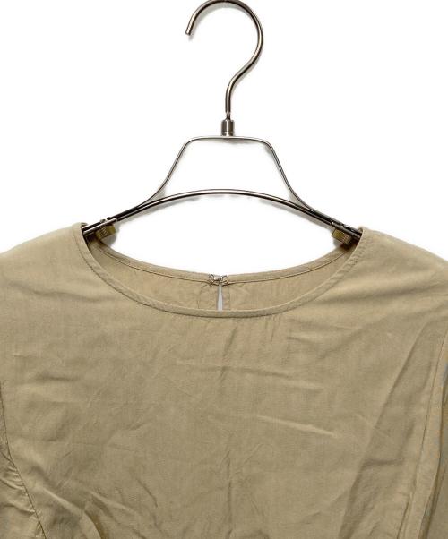 Noble（ノーブル）Noble (ノーブル) オーヴレースラッフルフリルブラウス ベージュ サイズ:表記なしの古着・服飾アイテム