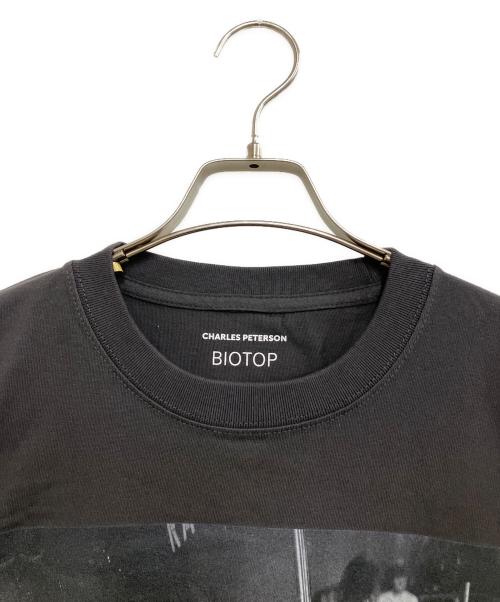 BIOTOP（ビオトープ）BIOTOP (ビオトープ) Nirvana Kurt Cobain フォト プリントTシャツ グレー サイズ:L 未使用品の古着・服飾アイテム