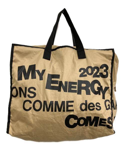 COMME des GARCONS（コムデギャルソン）COMME des GARCONS (コムデギャルソン) ロゴプリント ホリデーシーズン メッセージバッグ ベージュの古着・服飾アイテム