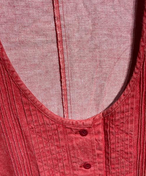 PINK HOUSE（ピンクハウス）PINK HOUSE (ピンクハウス) ピンタックデニムワンピース レッド サイズ:FREEの古着・服飾アイテム