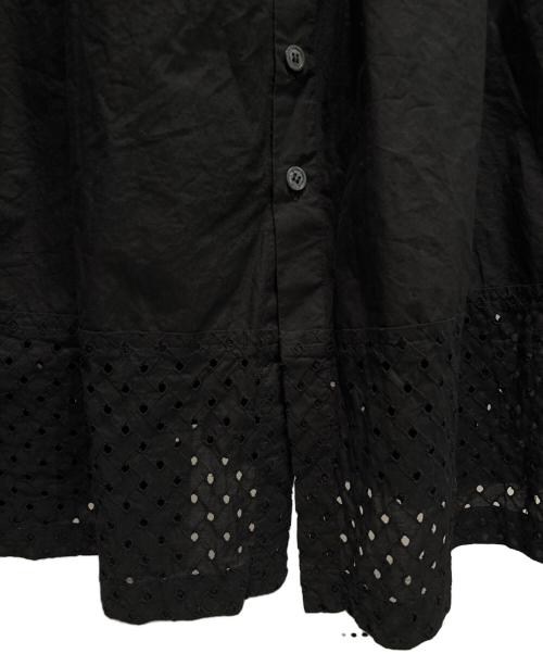 TAO COMME des GARCONS（タオ コムデギャルソン）TAO COMME des GARCONS (タオ コムデギャルソン) 裾カットワークレースキャミソールワンピース ブラック サイズ:Mの古着・服飾アイテム
