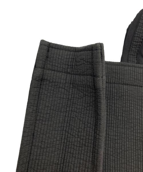 pionunnal（ピオヌンナル）pionunnal (ピオヌンナル) トートバッグ ブラックの古着・服飾アイテム
