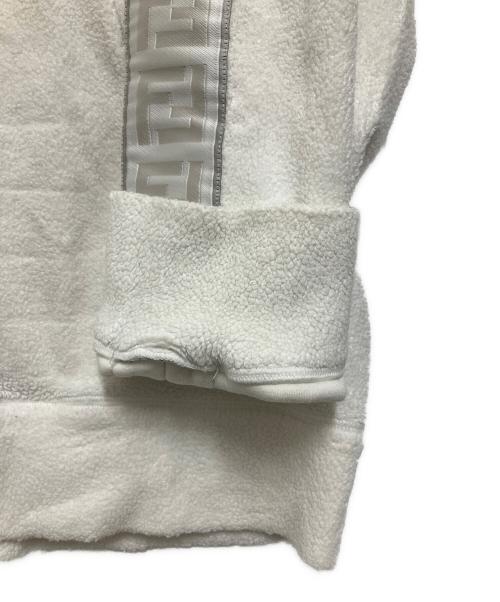 FENDI（フェンディ）FENDI (フェンディ) パイル ハーフジップパーカー ホワイト サイズ:Lの古着・服飾アイテム
