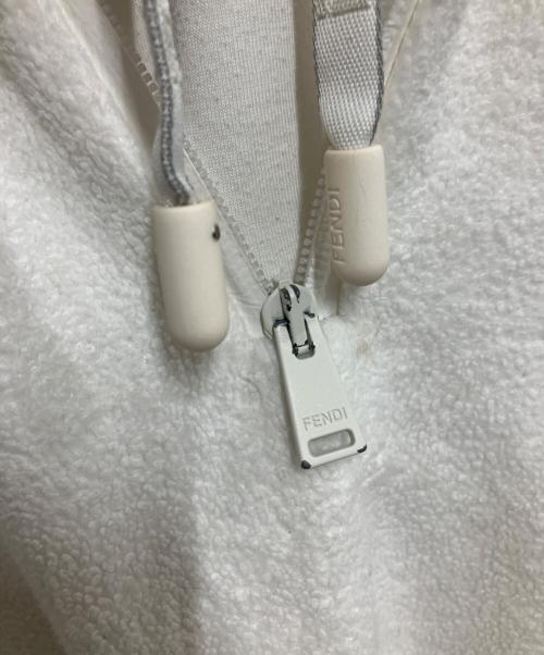 FENDI（フェンディ）FENDI (フェンディ) パイル ハーフジップパーカー ホワイト サイズ:Lの古着・服飾アイテム