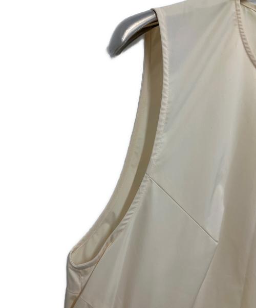 ENFOLD（エンフォルド）ENFOLD (エンフォルド) TUCK DRAPE DRESS アイボリー サイズ:36の古着・服飾アイテム