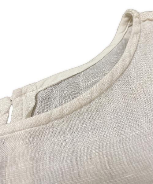nest Robe（ネストローブ）nest Robe (ネストローブ) ラインマークレースギャザーワンピース アイボリー サイズ:Fの古着・服飾アイテム