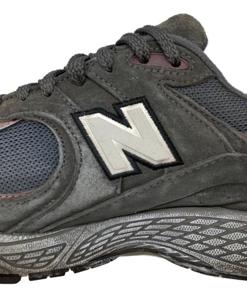 NEW BALANCE（ニューバランス）NEW BALANCE (ニューバランス) M2002RXA ローカットスニーカー グレー サイズ:27.5㎝の古着・服飾アイテム