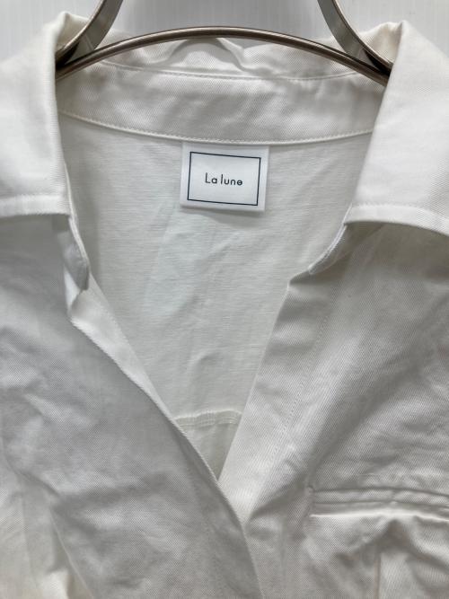 La lune（ラリューン）La lune (ラリューン) ノースリーブトレンチイレヘムワンピース ホワイト サイズ:FREEの古着・服飾アイテム