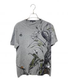 GUCCI（グッチ）の古着「孔雀プリント半袖Tシャツ」｜グレー