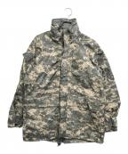 VINTAGE MILITARYヴィンテージ ミリタリー）の古着「UNIVERSAL CAMO GORE-TEX PARKA」｜カーキ