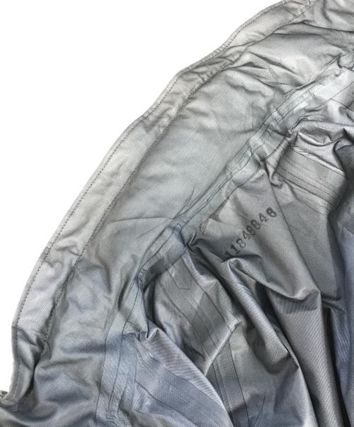 VINTAGE MILITARY（ヴィンテージ ミリタリー）VINTAGE MILITARY (ヴィンテージ ミリタリー) UNIVERSAL CAMO GORE-TEX PARKA カーキ サイズ:Mの古着・服飾アイテム