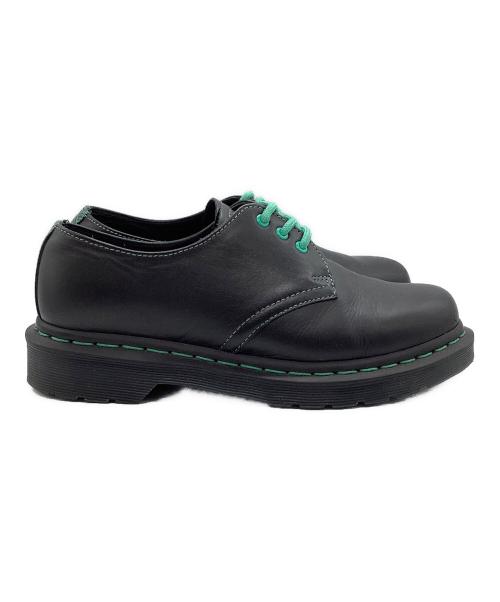Dr.Martens（ドクターマーチン）Dr.Martens (ドクターマーチン) グリーンステッチ3ホールシューズ ブラック サイズ:us7の古着・服飾アイテム