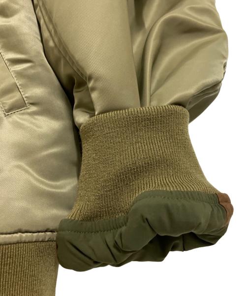 ESS（イーエスエス）ESS (イーエスエス) REVERSIBLE FLIGHT BOMBER JACKET オリーブ サイズ:4の古着・服飾アイテム