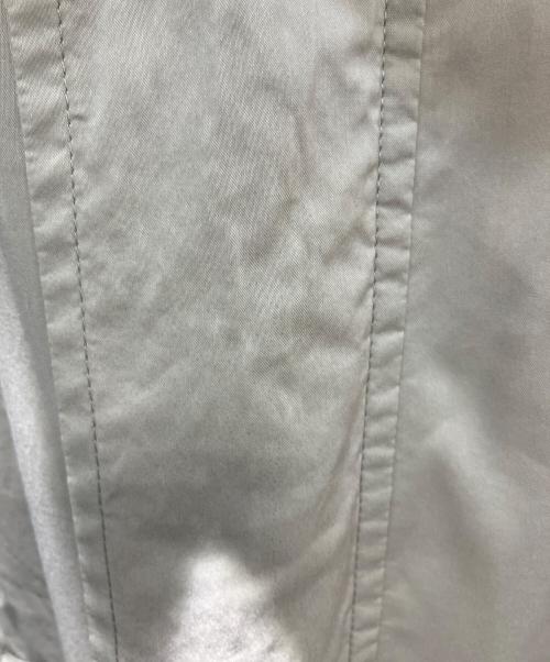 BURBERRY LONDON（バーバリーロンドン）BURBERRY LONDON (バーバリーロンドン) ナイロンジャケット ベージュ サイズ:Lの古着・服飾アイテム