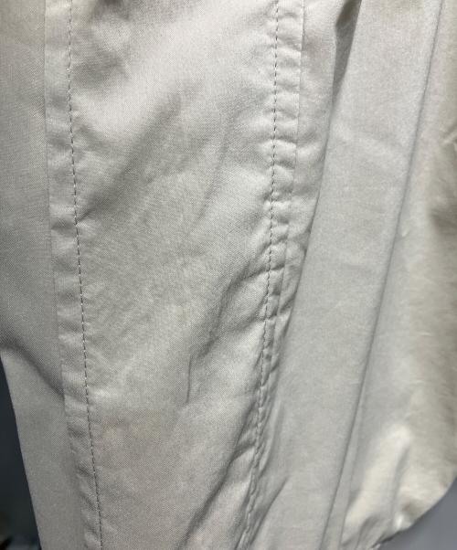 BURBERRY LONDON（バーバリーロンドン）BURBERRY LONDON (バーバリーロンドン) ナイロンジャケット ベージュ サイズ:Lの古着・服飾アイテム
