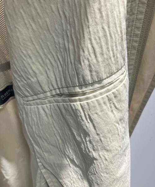 BURBERRY LONDON（バーバリーロンドン）BURBERRY LONDON (バーバリーロンドン) ナイロンジャケット ベージュ サイズ:Lの古着・服飾アイテム