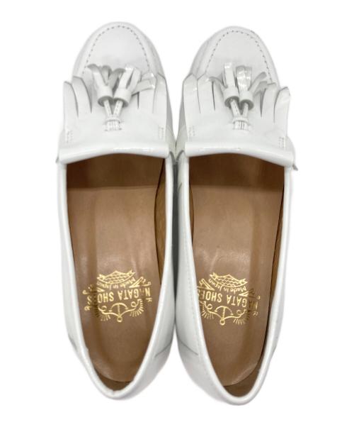 NAGATA SHOES（ナガタ シューズ）NAGATA SHOES (ナガタ シューズ) タッセルローファー ホワイト サイズ:SIZE 23.5cmの古着・服飾アイテム