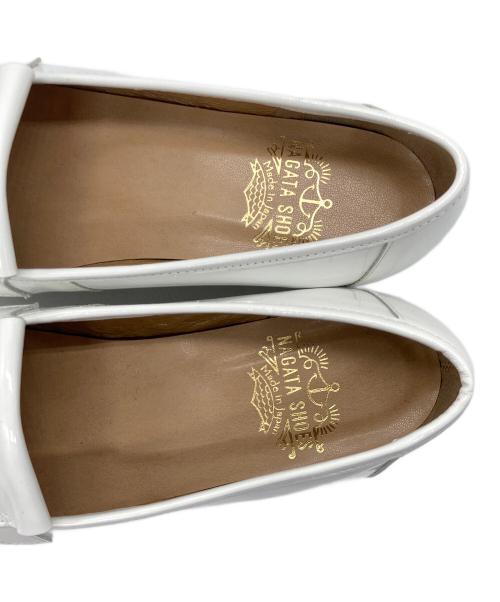 NAGATA SHOES（ナガタ シューズ）NAGATA SHOES (ナガタ シューズ) タッセルローファー ホワイト サイズ:SIZE 23.5cmの古着・服飾アイテム