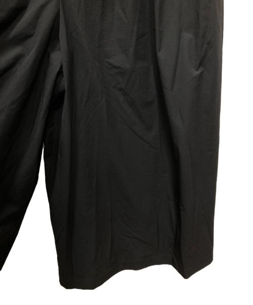 OMMO（オーエムエムオー）OMMO (オーエムエムオー) TUCK BARE ALL IN ONE/タック ベア オールインワン ブラック サイズ:36の古着・服飾アイテム
