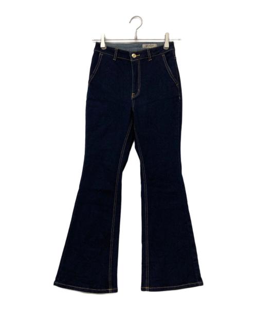 Apuweiser-riche（アプワイザーリッシェ）Apuweiser-riche (アプワイザーリッシェ) ポイントパーツフレアデニム ネイビーの古着・服飾アイテム