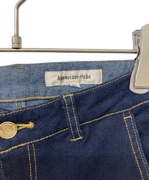 Apuweiser-riche（アプワイザーリッシェ）Apuweiser-riche (アプワイザーリッシェ) ポイントパーツフレアデニム ネイビーの古着・服飾アイテム
