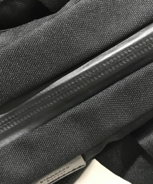 STANDARD SUPPLY（スタンダードサプライ）STANDARD SUPPLY (スタンダードサプライ) UNITED ARROWS (ユナイテッドアローズ) 別注 EFFECT BRIEF PACK/リュックサック ブラックの古着・服飾アイテム