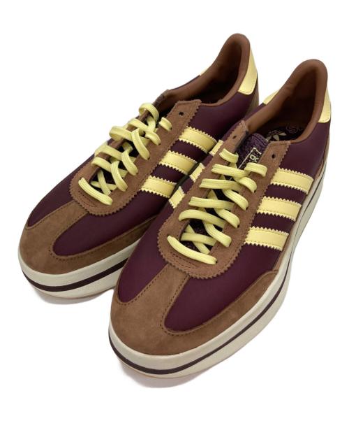 adidas（アディダス）adidas (アディダス) ローカットスニーカー ブラウン サイズ:25.5の古着・服飾アイテム