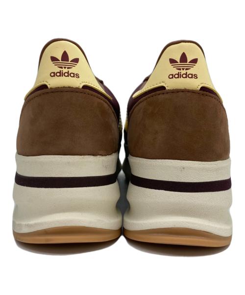 adidas（アディダス）adidas (アディダス) ローカットスニーカー ブラウン サイズ:25.5の古着・服飾アイテム