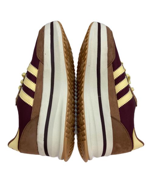 adidas（アディダス）adidas (アディダス) ローカットスニーカー ブラウン サイズ:25.5の古着・服飾アイテム