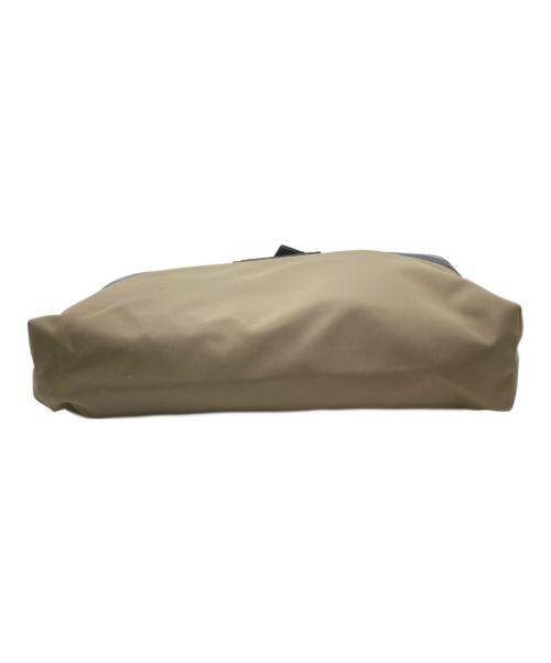 LONGCHAMP（ロンシャン）LONGCHAMP (ロンシャン) ドキュメントホルダー カーキの古着・服飾アイテム