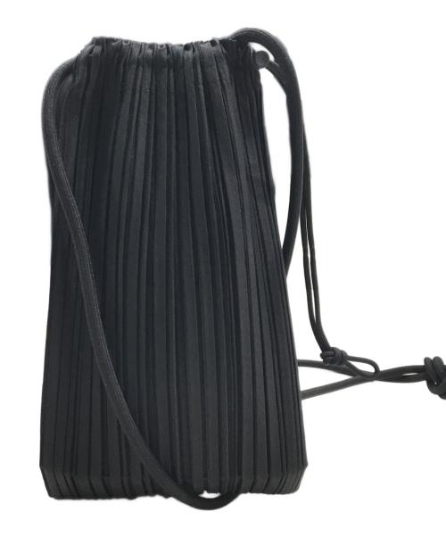 PLEATS PLEASE（プリーツプリーズ）PLEATS PLEASE (プリーツプリーズ) DEWDROP PLEATS BAG/ショルダーポーチ ブラックの古着・服飾アイテム