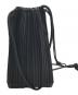 PLEATS PLEASE（プリーツプリーズ）の古着「DEWDROP PLEATS BAG/ショルダーポーチ」｜ブラック
