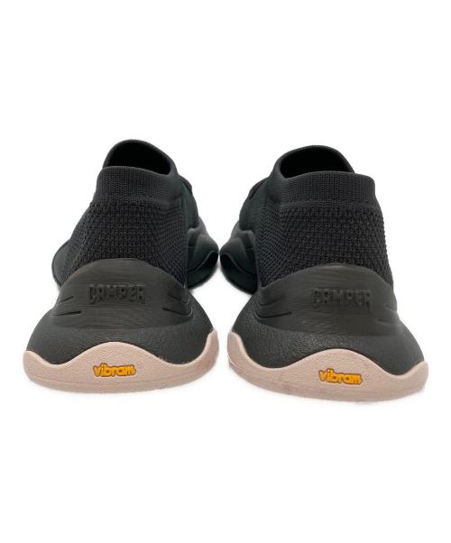 ISSEY MIYAKE（イッセイミヤケ）ISSEY MIYAKE (イッセイミヤケ) CAMPER (カンペール) カーストフィンチ カジュアルシューズ グレー サイズ:35の古着・服飾アイテム