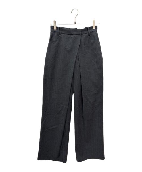 CLANE（クラネ）CLANE (クラネ) MINAMI TANAKA TUCK HERRINGBONE SLACKS チャコールグレー サイズ:SIZE 1の古着・服飾アイテム