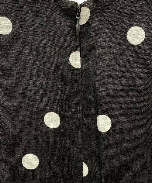 URBAN RESEARCH（アーバンリサーチ）URBAN RESEARCH (アーバンリサーチ) ウエストタックフレンチスリーブワンピース ブラック サイズ:38の古着・服飾アイテム