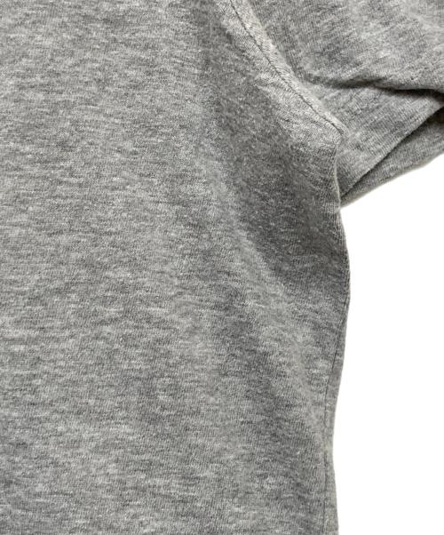 GUCCI（グッチ）GUCCI (グッチ) 袖プリントTシャツ グレー サイズ:sizeSの古着・服飾アイテム
