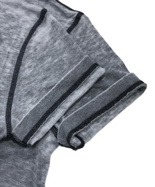 DIESEL（ディーゼル）DIESEL (ディーゼル) ロゴプリントTシャツ/半袖カットソー グレー サイズ:Sの古着・服飾アイテム