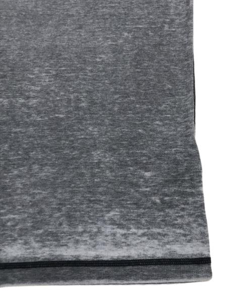 DIESEL（ディーゼル）DIESEL (ディーゼル) ロゴプリントTシャツ/半袖カットソー グレー サイズ:Sの古着・服飾アイテム