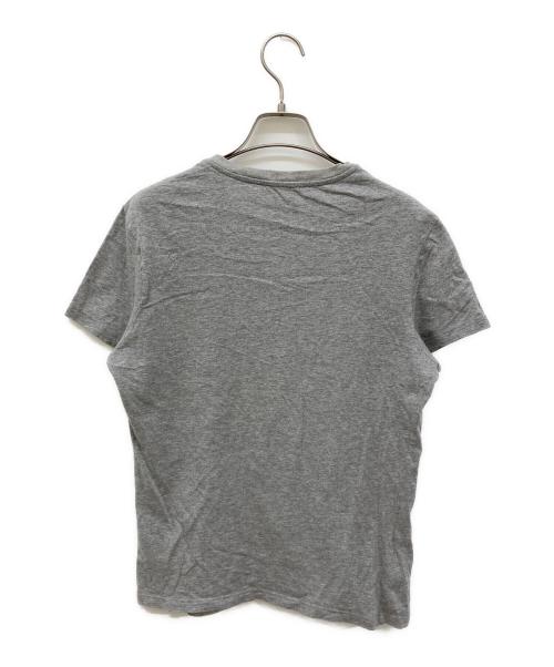 GUCCI（グッチ）GUCCI (グッチ) ワッペンアーチロゴTシャツ グレー サイズ:Sの古着・服飾アイテム