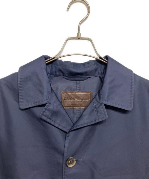 Salvatore Ferragamo（サルヴァトーレ フェラガモ）Salvatore Ferragamo (サルヴァトーレ フェラガモ) トレンチコート ネイビー サイズ:48の古着・服飾アイテム