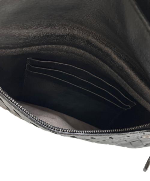 BOTTEGA VENETA（ボッテガベネタ）BOTTEGA VENETA (ボッテガベネタ) チェーンショルダーバッグ ブラックの古着・服飾アイテム