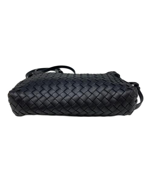 BOTTEGA VENETA（ボッテガベネタ）BOTTEGA VENETA (ボッテガベネタ) ショルダーバッグ ブラックの古着・服飾アイテム