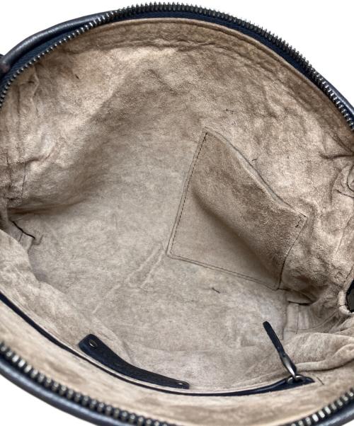 BOTTEGA VENETA（ボッテガベネタ）BOTTEGA VENETA (ボッテガベネタ) ショルダーバッグ ブラックの古着・服飾アイテム