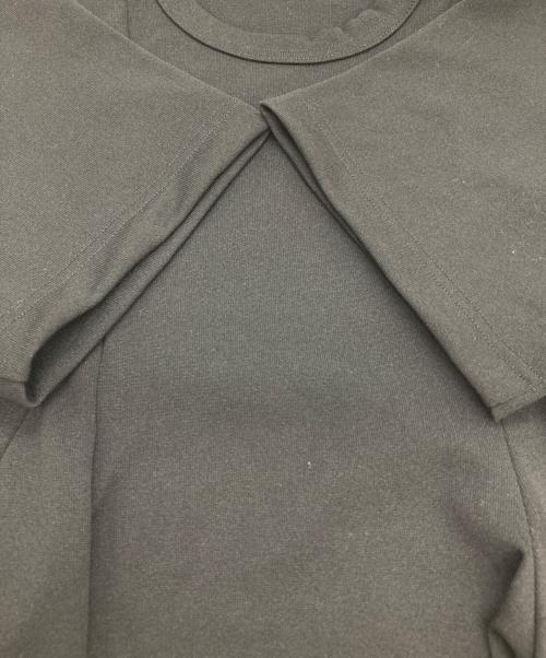 COMME des GARCONS HOMME PLUS（コムデギャルソンオムプリュス）COMME des GARCONS HOMME PLUS (コムデギャルソンオムプリュス) ジップデザイン半袖カットソー ブラック サイズ:Sの古着・服飾アイテム
