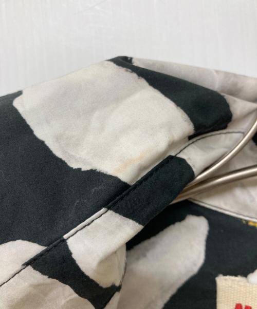 MARNI（マルニ）MARNI (マルニ) ノースリーブプルオーバーシャツ/マーガレット ブラック サイズ:38の古着・服飾アイテム