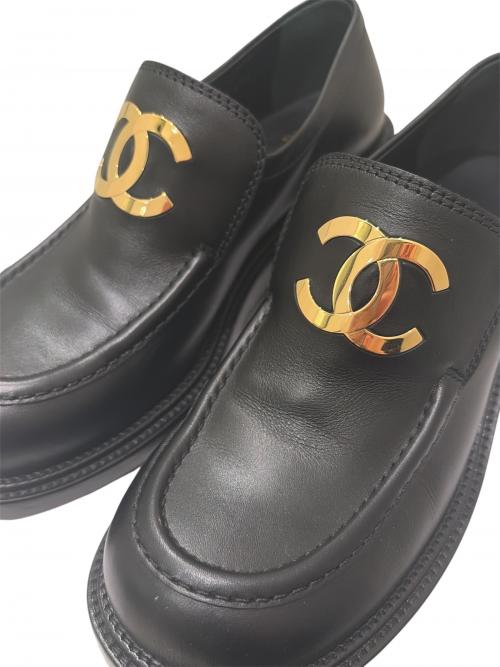CHANEL（シャネル）CHANEL (シャネル) レザーシューズ ブラック サイズ:37Cの古着・服飾アイテム