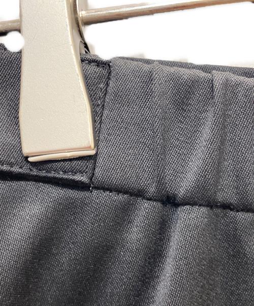 23区（ニジュウサンク）23区 (ニジュウサンク) メリノウールサテン スカート ブラック サイズ:SIZE　36の古着・服飾アイテム