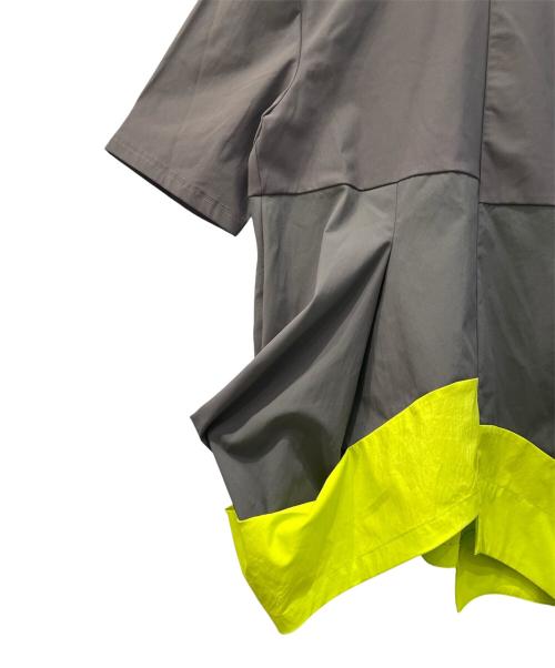 UN3D.（アンスリード）UN3D. (アンスリード) ROUND BOX COCOON T-SH/ラウンドボックスコクーンティーシャツ グレー サイズ:38の古着・服飾アイテム