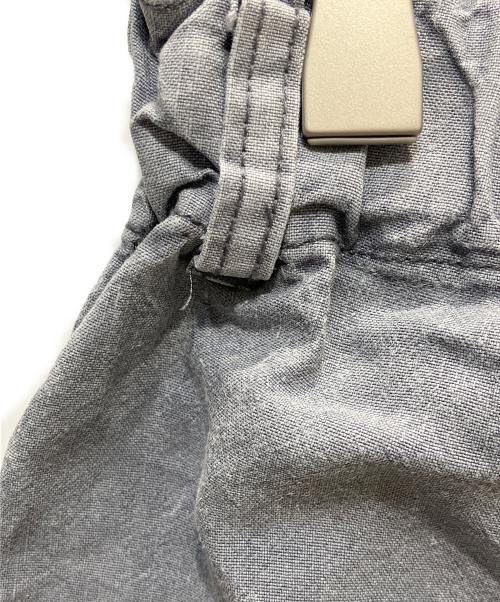 confect（コンフェクト）confect (コンフェクト) リネン和紙 デッキトラウザーズパンツ グレー サイズ:SIZE　3の古着・服飾アイテム