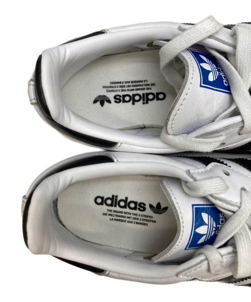 adidas（アディダス）adidas (アディダス) ローカットスニーカー ホワイト サイズ:22.5の古着・服飾アイテム